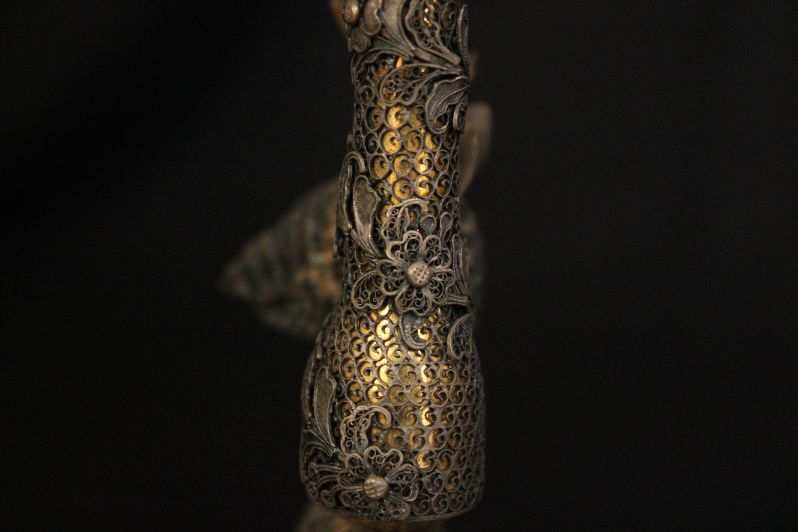 Bougeoir zoomorphe filigrané, XIXes