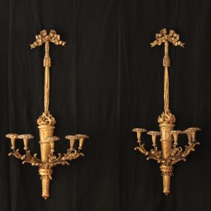 Importante paire d'appliques en bois doré à cinq lumières, XIXe