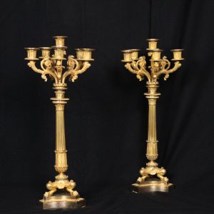 Paire de candélabres à 6 lumières, en bronze doré, d'époque XIXe Charles X