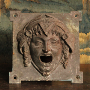 Bouche de fontaine en bronze à patine brune, XIXe siècle