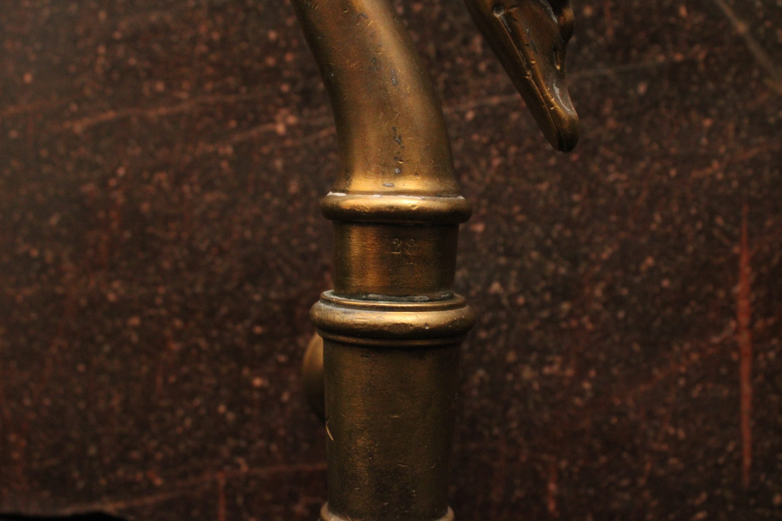Grand robinet Empire en bronze pour bassin ou fontaine – Image 4