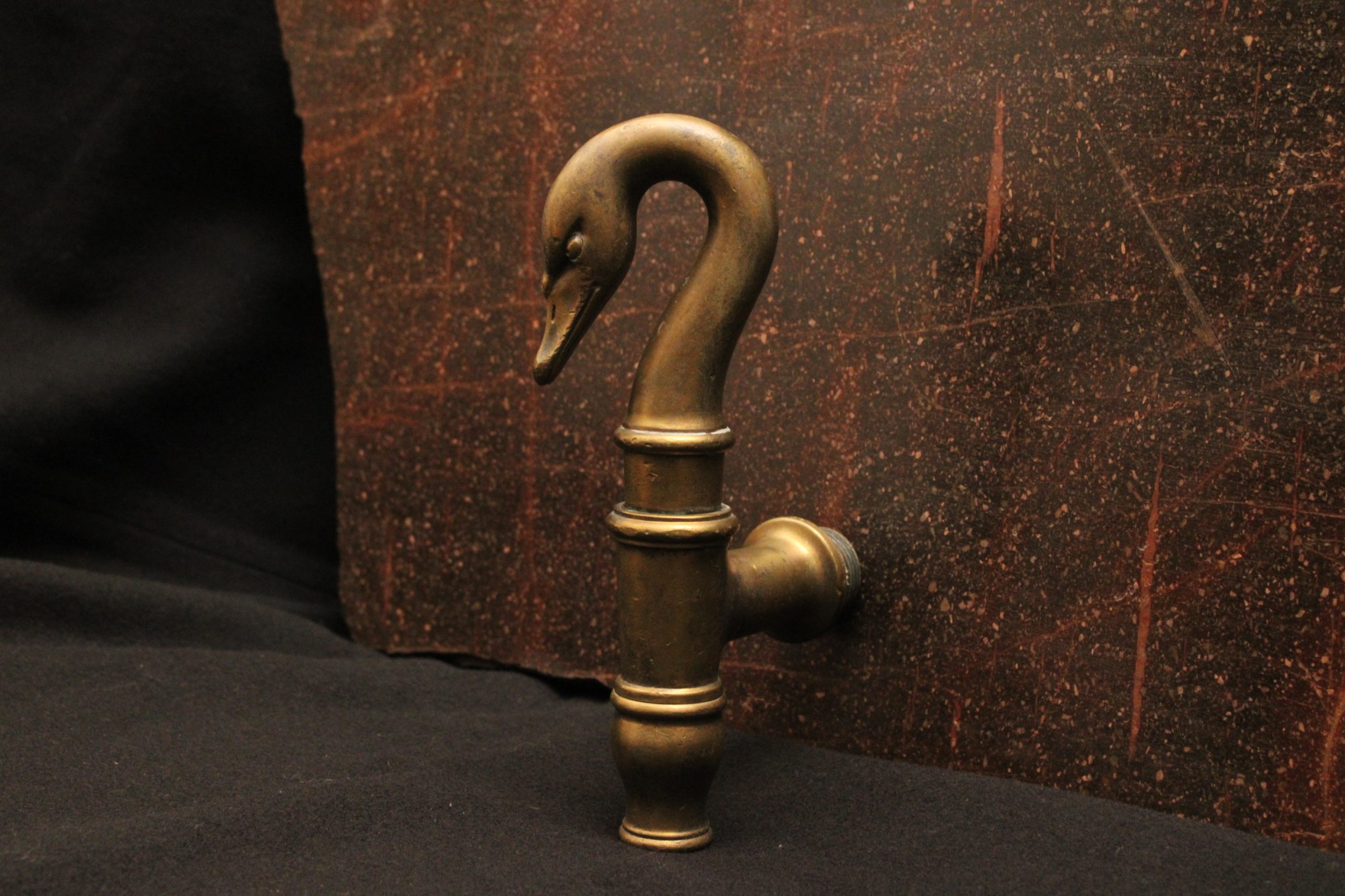 Grand robinet Empire en bronze pour bassin ou fontaine – Image 6