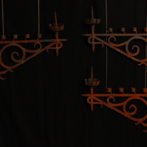 Ensemble de trois appliques bras de lumière, pique-cierge, XXe