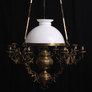 Lustre Opaline blanche, XIX-XXe s