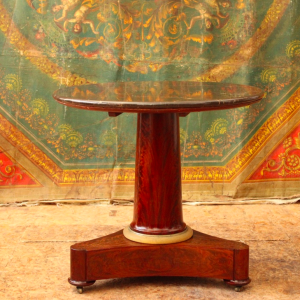 Guéridon en acajou, bronze doré et marbre, époque Empire, XIXe s