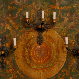 Suite de 3 appliques en bronze patiné et doré de style Empire, XXe siècle