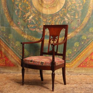Fauteuil en acajou ajouré, attribué à Jacob Frères, vers 1800
