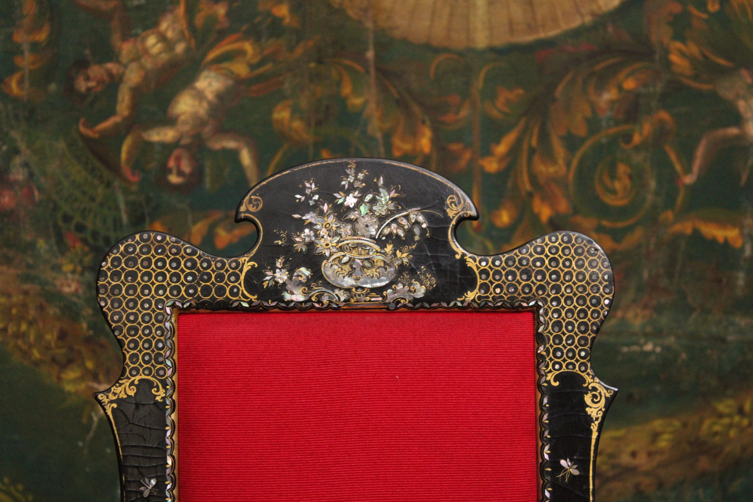 Chaise en bois laqué avec nacre, Napoléon III, fin XIXe s – Image 3