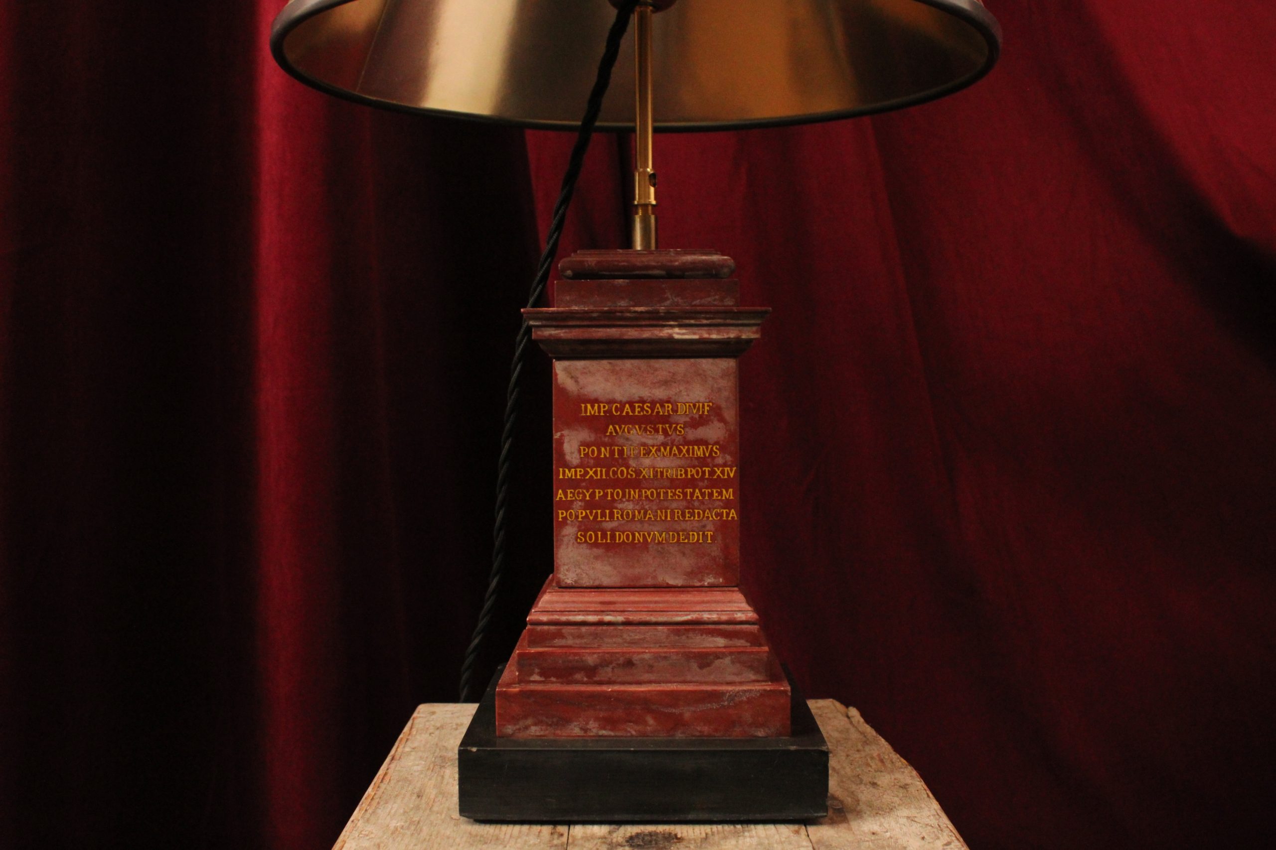 Lampe à poser en marbre, référence à l'obélisque Flaminio de Rome, XXe siècle – Image 5